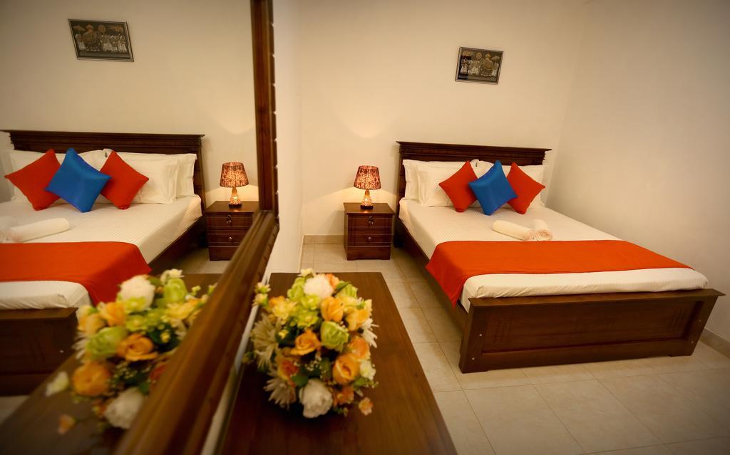 Travellers Home كاندي المظهر الخارجي الصورة