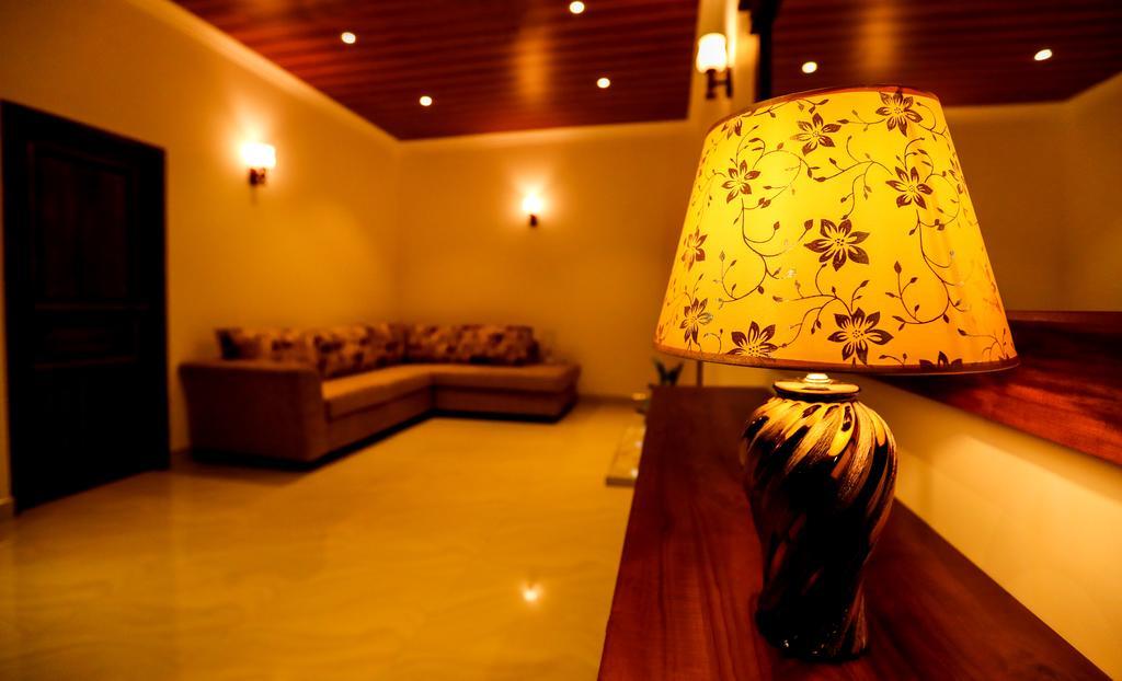 Travellers Home كاندي المظهر الخارجي الصورة
