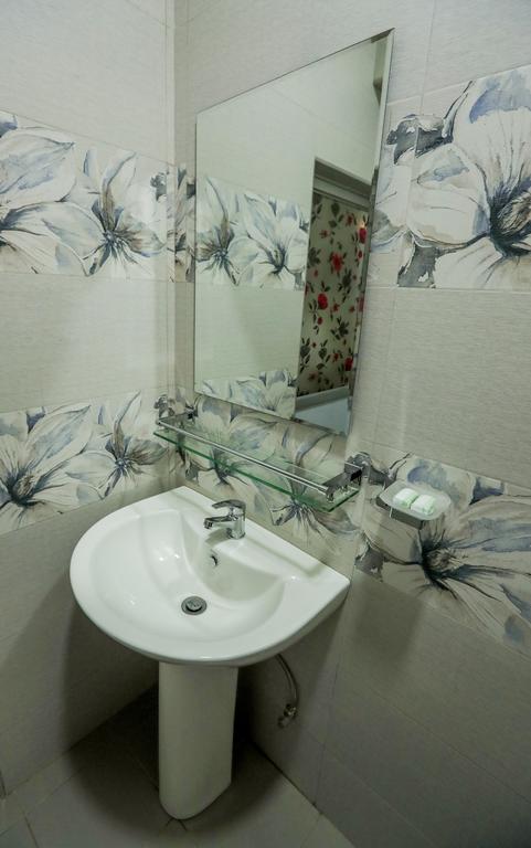 Travellers Home كاندي المظهر الخارجي الصورة